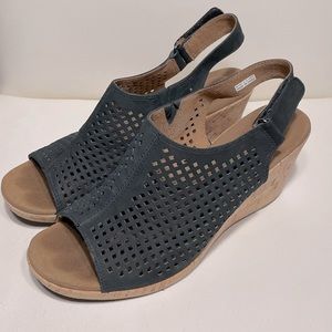 Rockport Wedge Sandal size 8